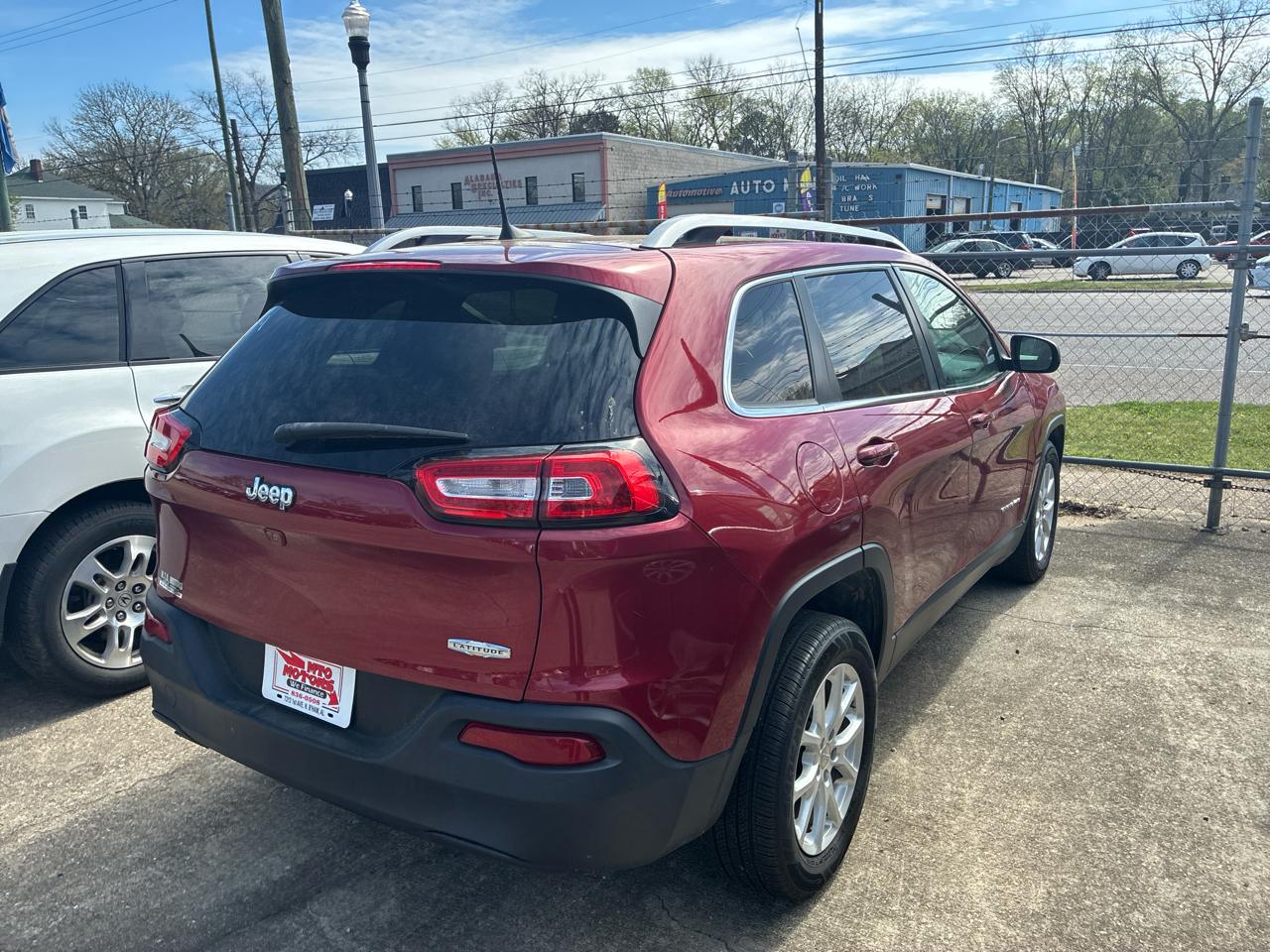Jeep Cherokee Latitude FWD 2016