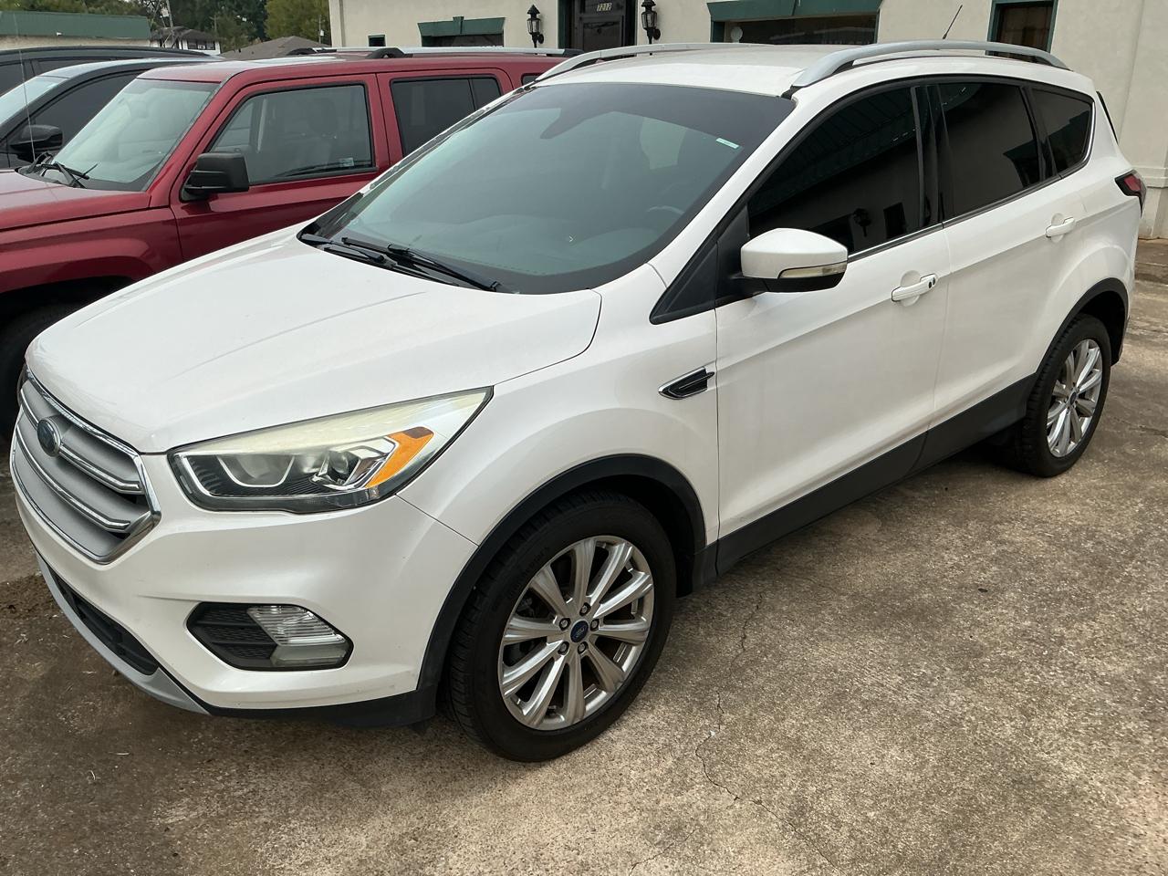 Ford Escape Titanium FWD 2017
