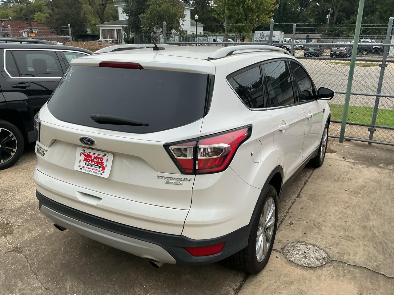 Ford Escape Titanium FWD 2017