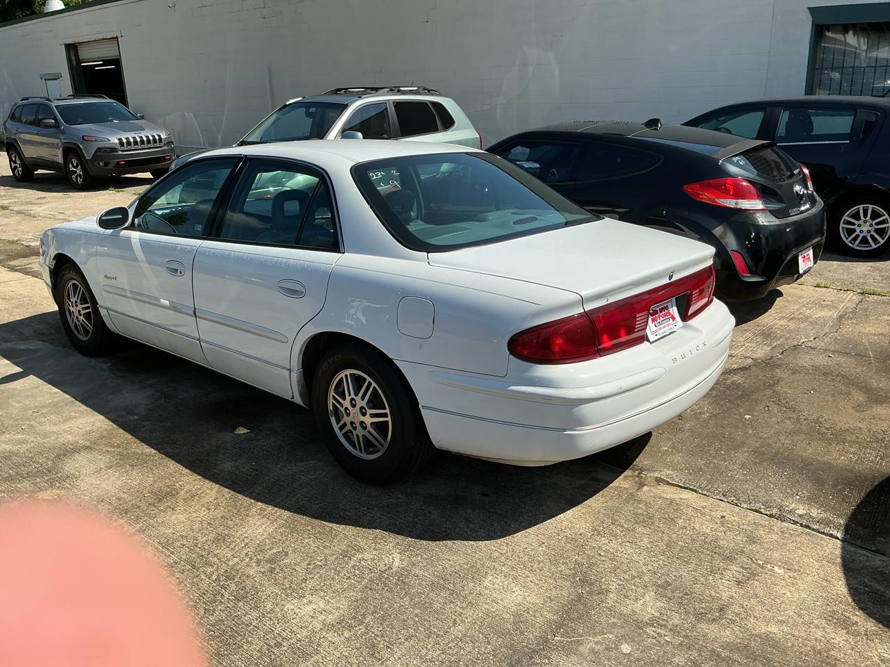 Buick Regal LS 1999