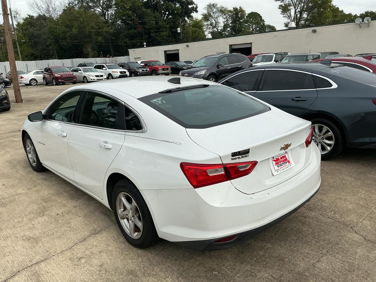 Chevrolet Malibu  2016