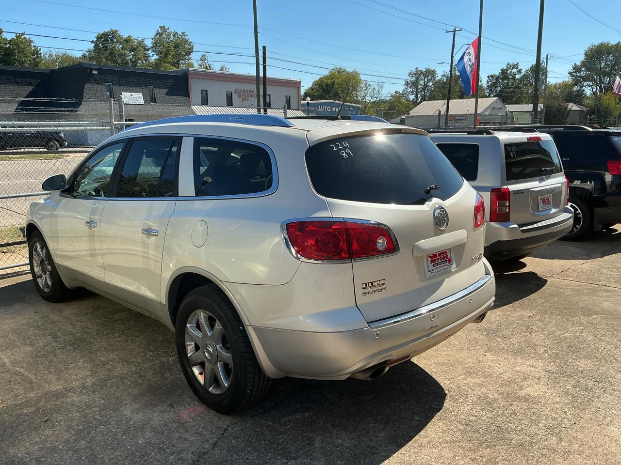 Buick Enclave CXL FWD 2010