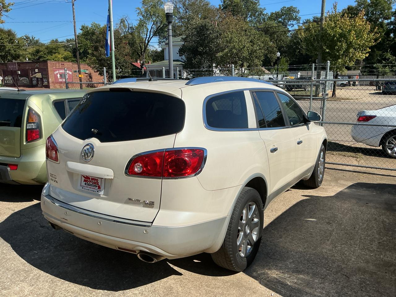 Buick Enclave CXL FWD 2010