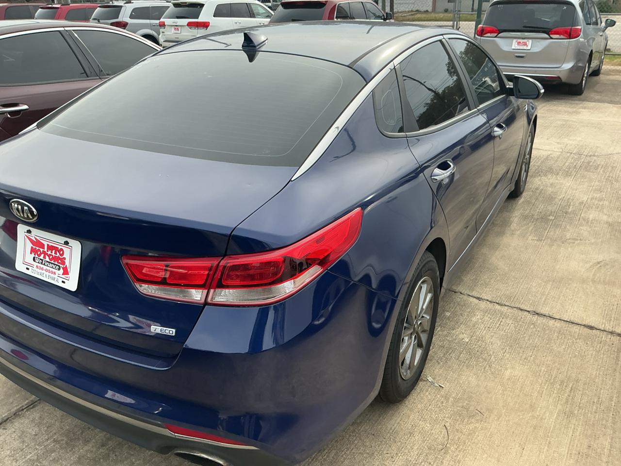Kia Optima LX 2017