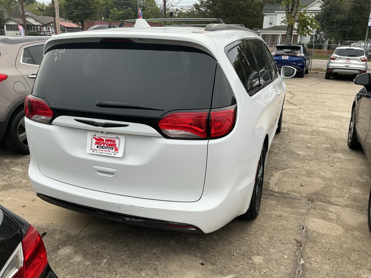 Chrysler Pacifica Touring Plus 2018