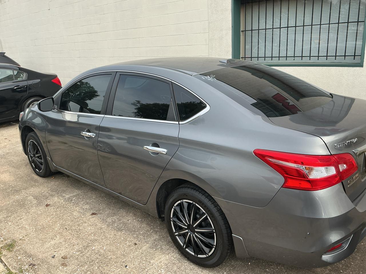 Nissan Sentra SL 2016
