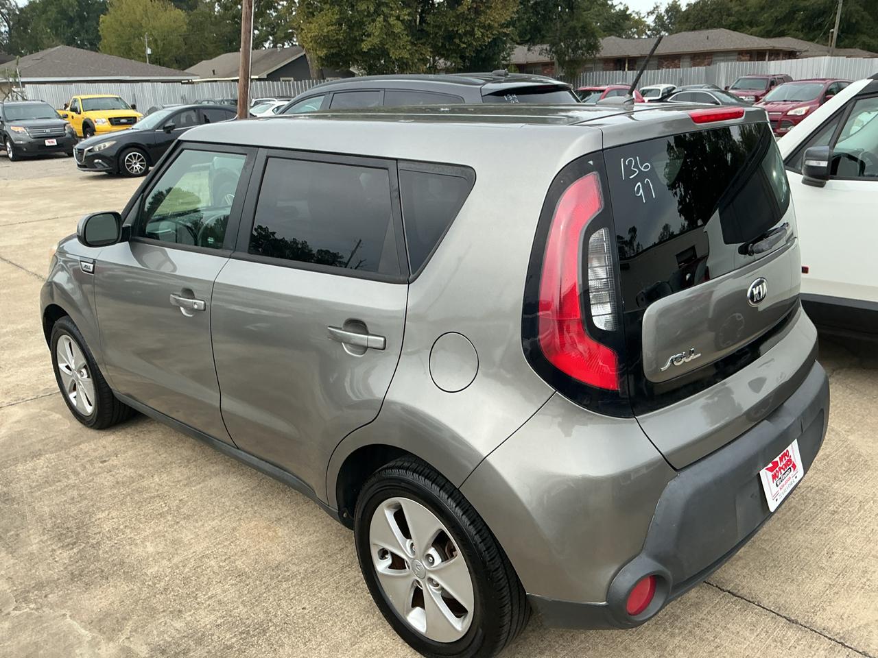 Kia Soul Base 6A 2016