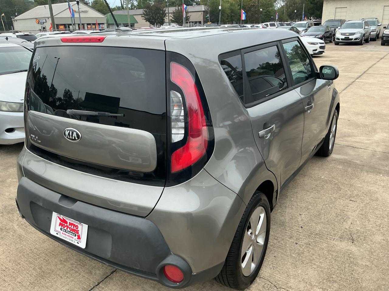 Kia Soul Base 6A 2016