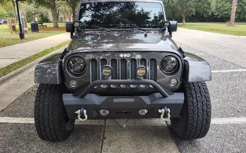 Jeep Wrangler Sahara 4WD 2014 Jeep Wrangler Sahara 4WD 2014