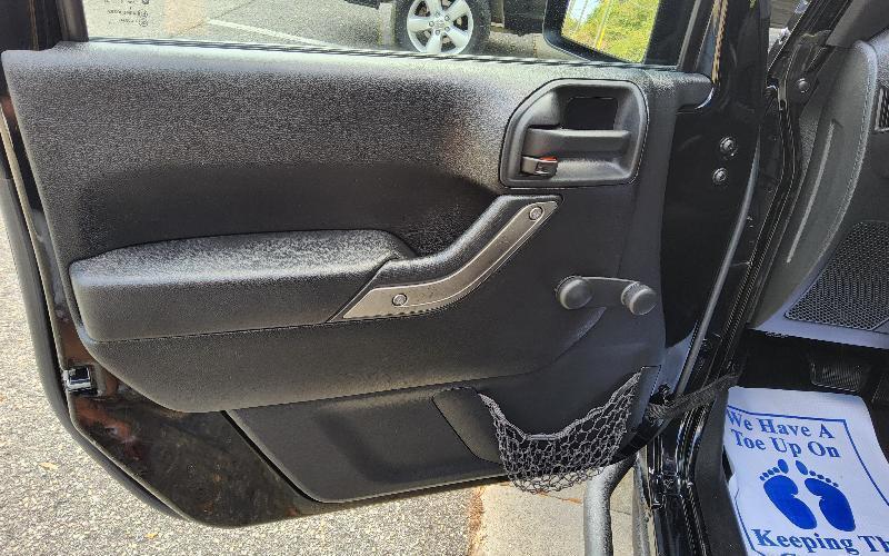 Jeep Wrangler Unlimited Sport 4WD 2015