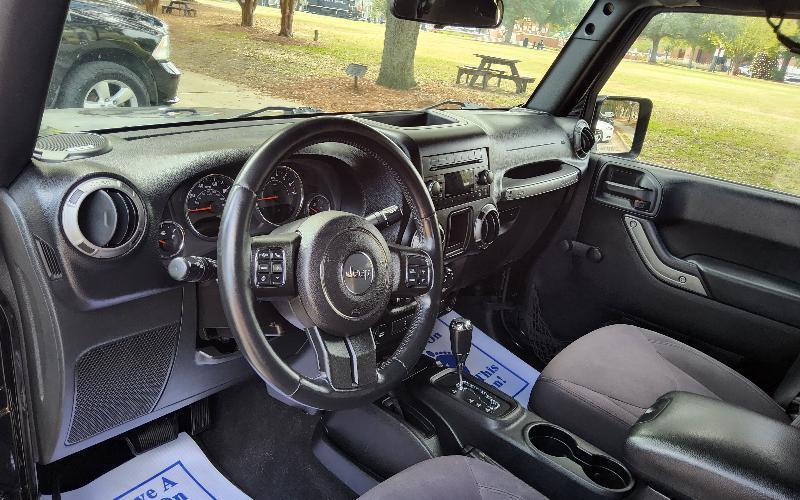 Jeep Wrangler Unlimited Sport 4WD 2015