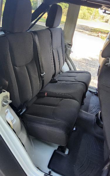 Jeep Wrangler Unlimited Sport 4WD 2016