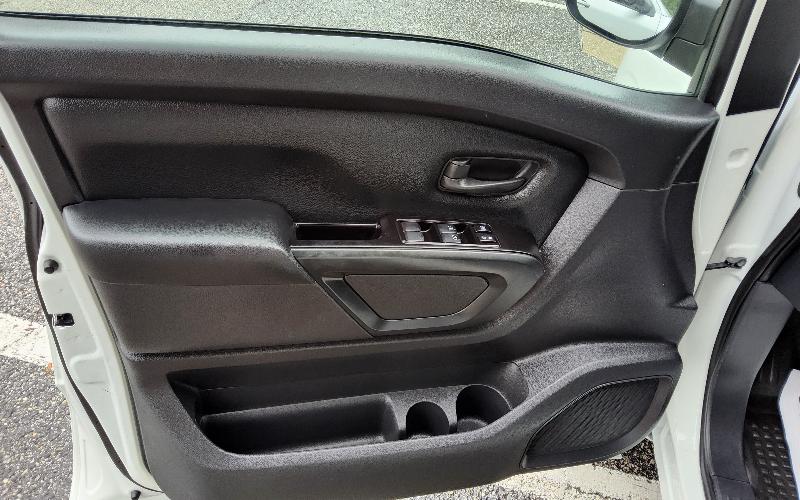 Nissan Titan S Crew Cab 2WD 2019