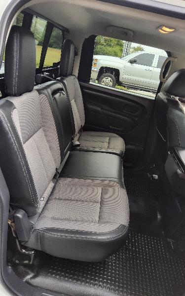 Nissan Titan S Crew Cab 2WD 2019