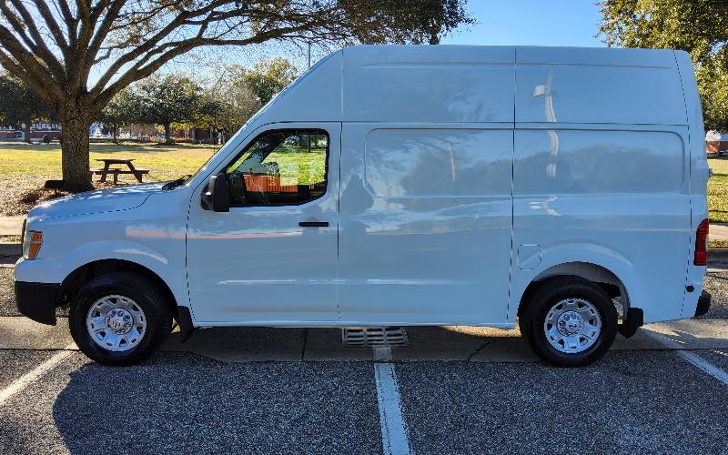 Nissan NV Cargo 2500 HD S V6 High Roof 2020