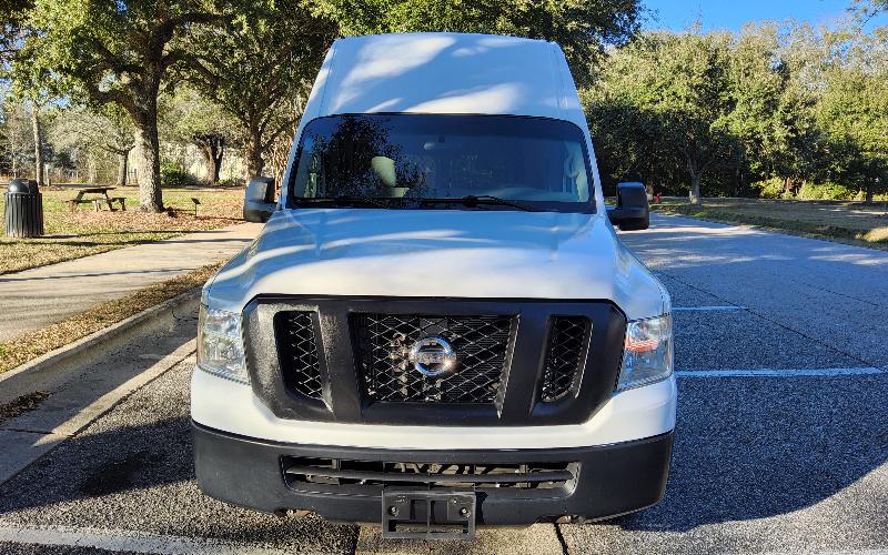 Nissan NV Cargo 2500 HD S V6 High Roof 2020