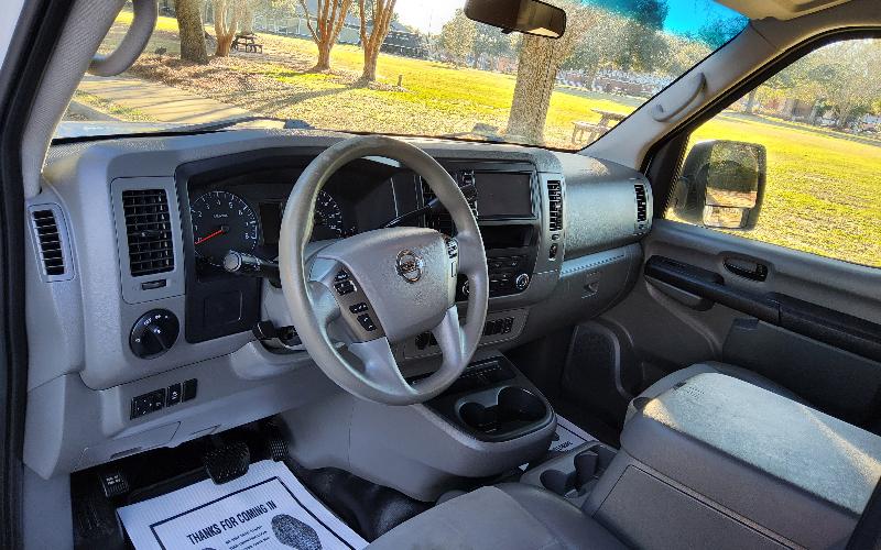 Nissan NV Cargo 2500 HD S V6 High Roof 2020