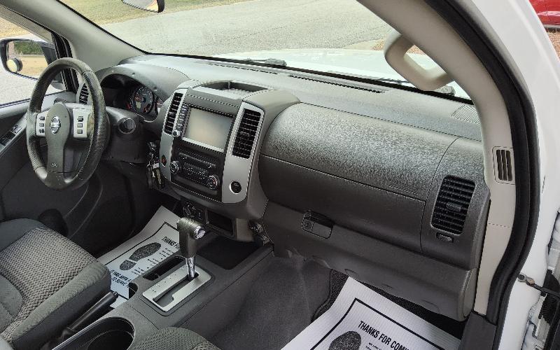 Nissan Frontier SV King Cab 5AT 4WD 2019