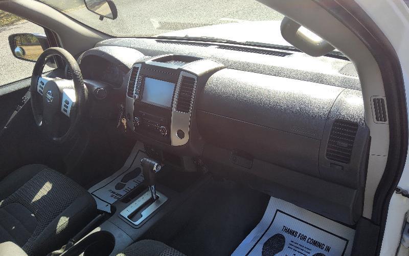 Nissan Frontier SV King Cab 5AT 4WD 2019