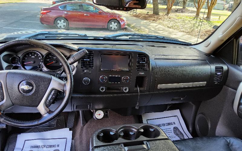 Chevrolet Silverado 2500HD Work Truck Crew Cab Std. Box 4WD 2008