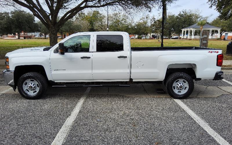 Chevrolet Silverado 2500HD Work Truck Crew Cab Short Box 4WD 2019