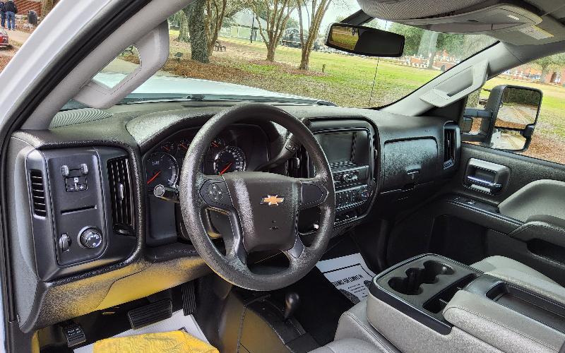 Chevrolet Silverado 2500HD Work Truck Crew Cab Short Box 4WD 2019