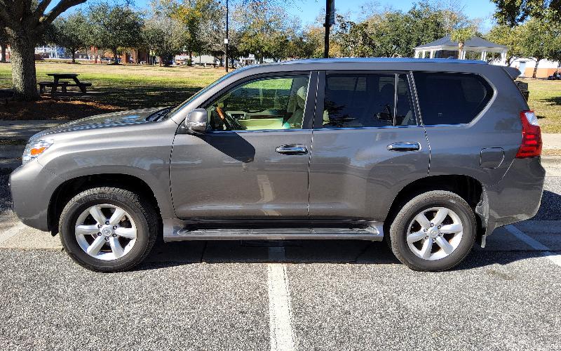 Lexus GX 460 Sport Utility 2011
