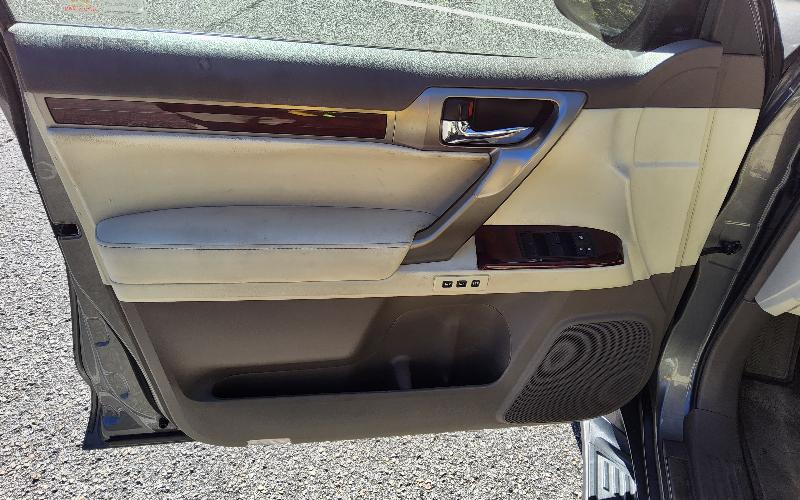 Lexus GX 460 Sport Utility 2011