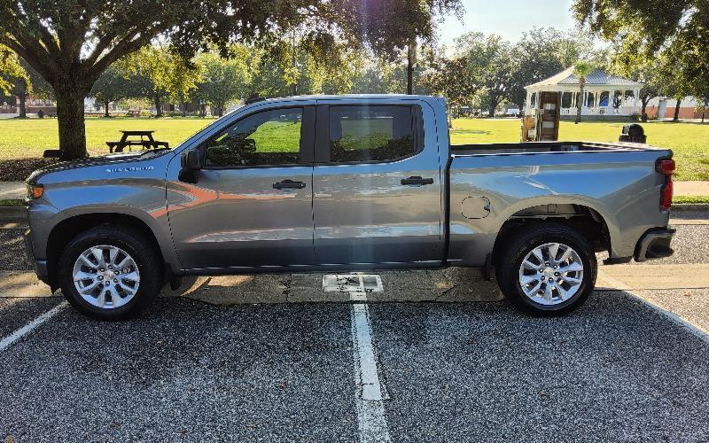 Chevrolet Silverado 1500 Custom Crew Cab Short Box 2WD 2021