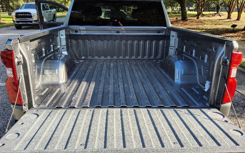 Chevrolet Silverado 1500 Custom Crew Cab Short Box 2WD 2021