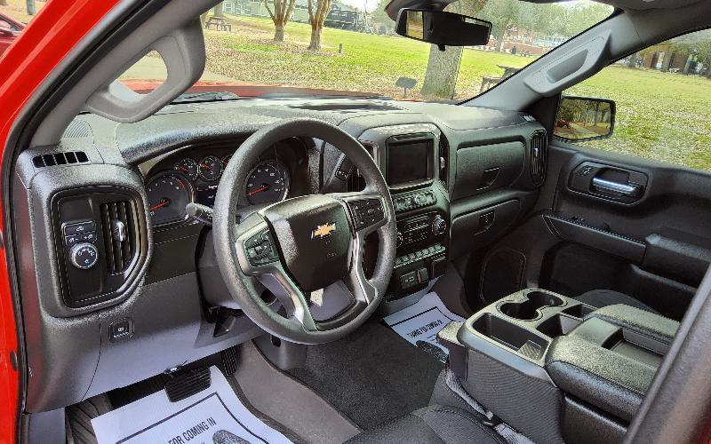 Chevrolet Silverado 1500 Custom Crew Cab Short Box 2WD 2021