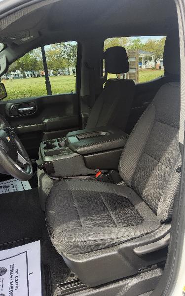 Chevrolet Silverado 1500 Limited Custom Crew Cab Short Box 2WD 2022