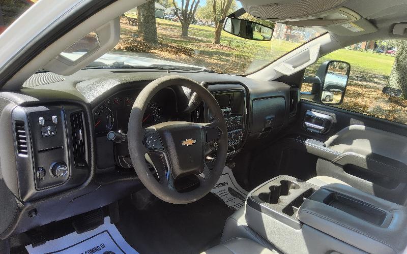 Chevrolet Silverado 3500HD Work Truck Crew Cab 2WD 2015