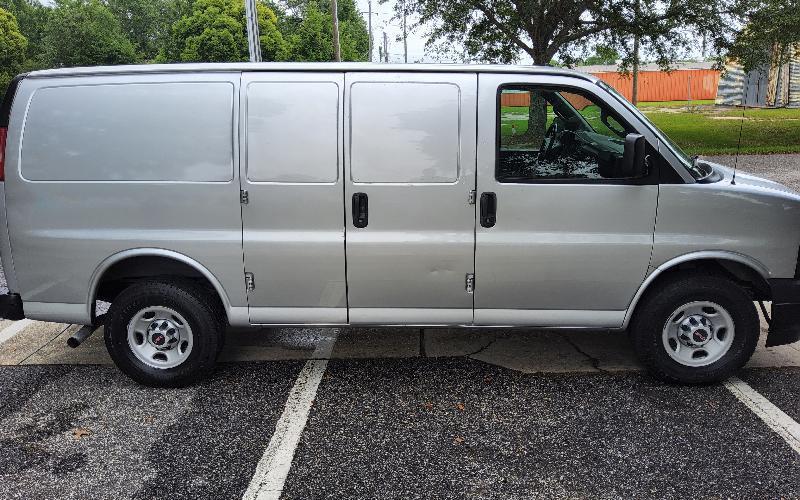 GMC Savana G2500 Cargo 2017