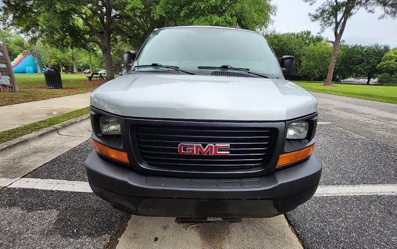 GMC Savana G2500 Cargo 2017