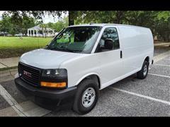 2021 GMC Savana 