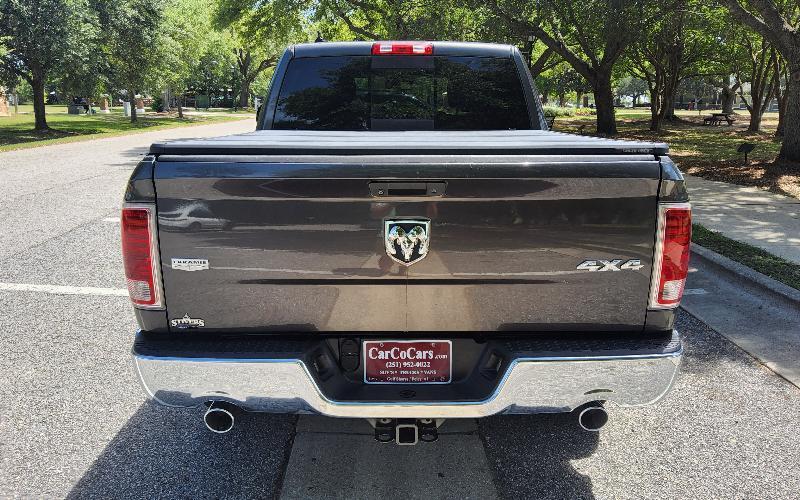 RAM 1500 Laramie Crew Cab SWB 4WD 2015