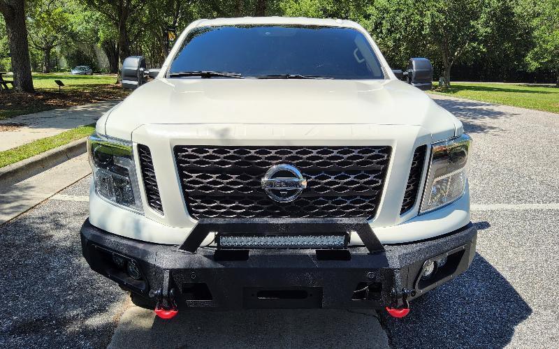 Nissan Titan SV Crew Cab 4WD 2019