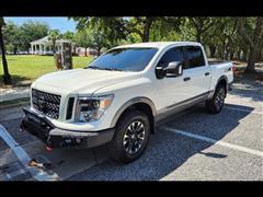2019 Nissan Titan 