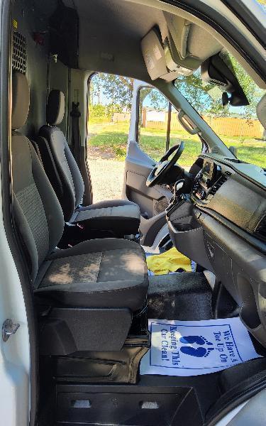 Ford Transit 250 Van Med. Roof w/Sliding Pass. 130-in. WB 2021