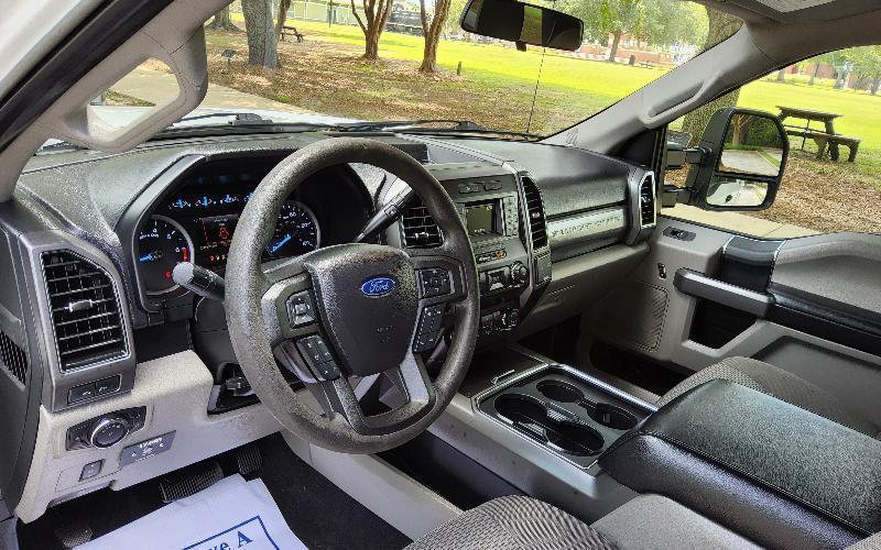 Ford F-350 SD XL SuperCab 2WD 2019