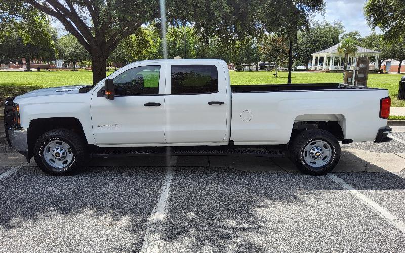 Chevrolet Silverado 2500HD Work Truck Crew Cab 4WD 2017