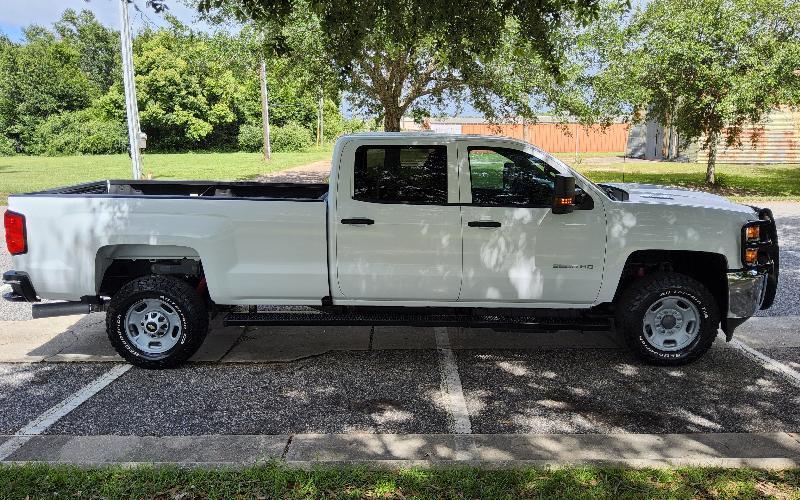 Chevrolet Silverado 2500HD Work Truck Crew Cab 4WD 2017