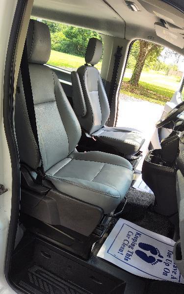 Ford Transit 350 Wagon Low Roof XL w/Sliding Pass. 148-in. WB 2016