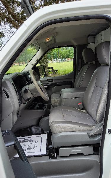 Nissan NV Cargo 2500 HD S V6 2020