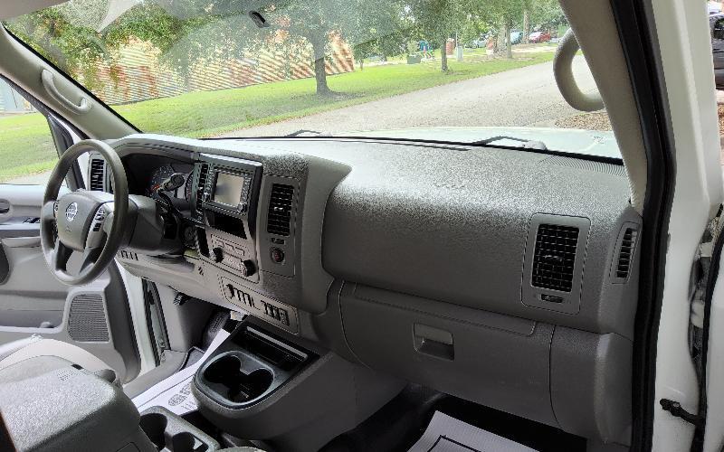 Nissan NV Cargo 2500 HD S V6 2020