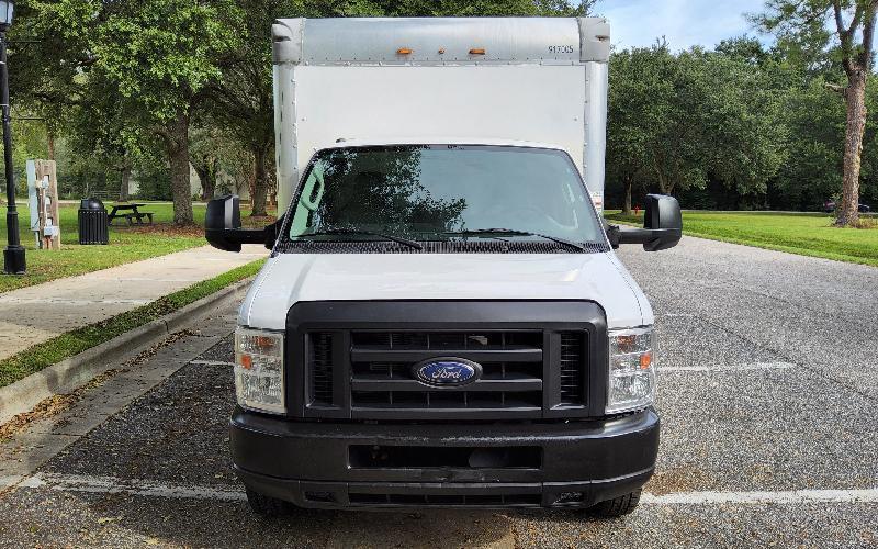 Ford Econoline E350 2019