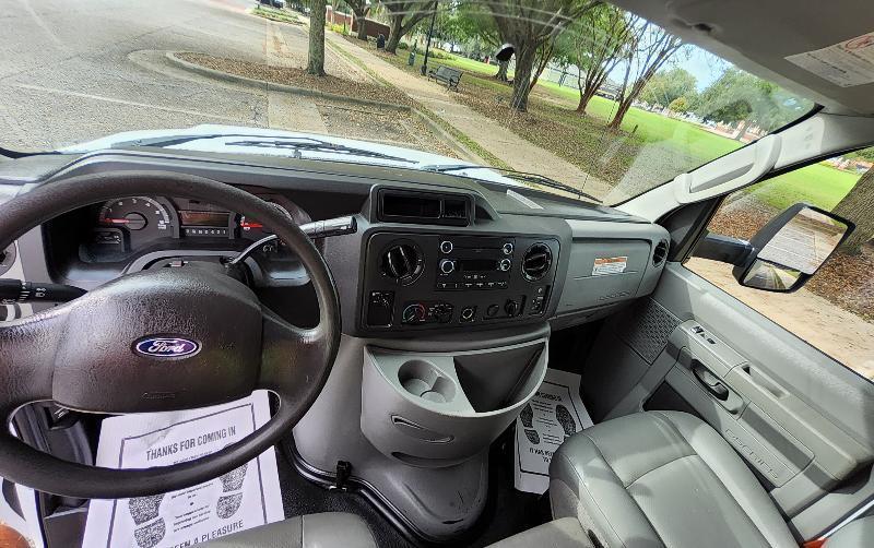 Ford Econoline E350 2019