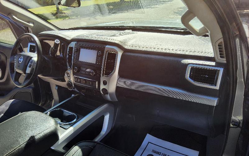 Nissan Titan SV King Cab 4WD 2017