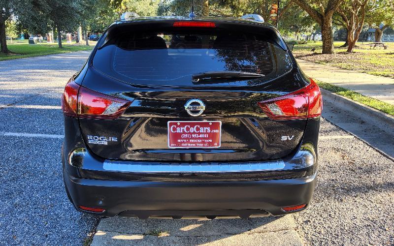 Nissan Rogue Sport S 2017